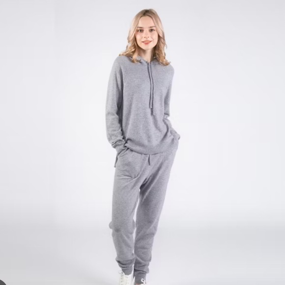 Thursdays 100% Cashmere Hoodie size Med - Picture 5 of 5